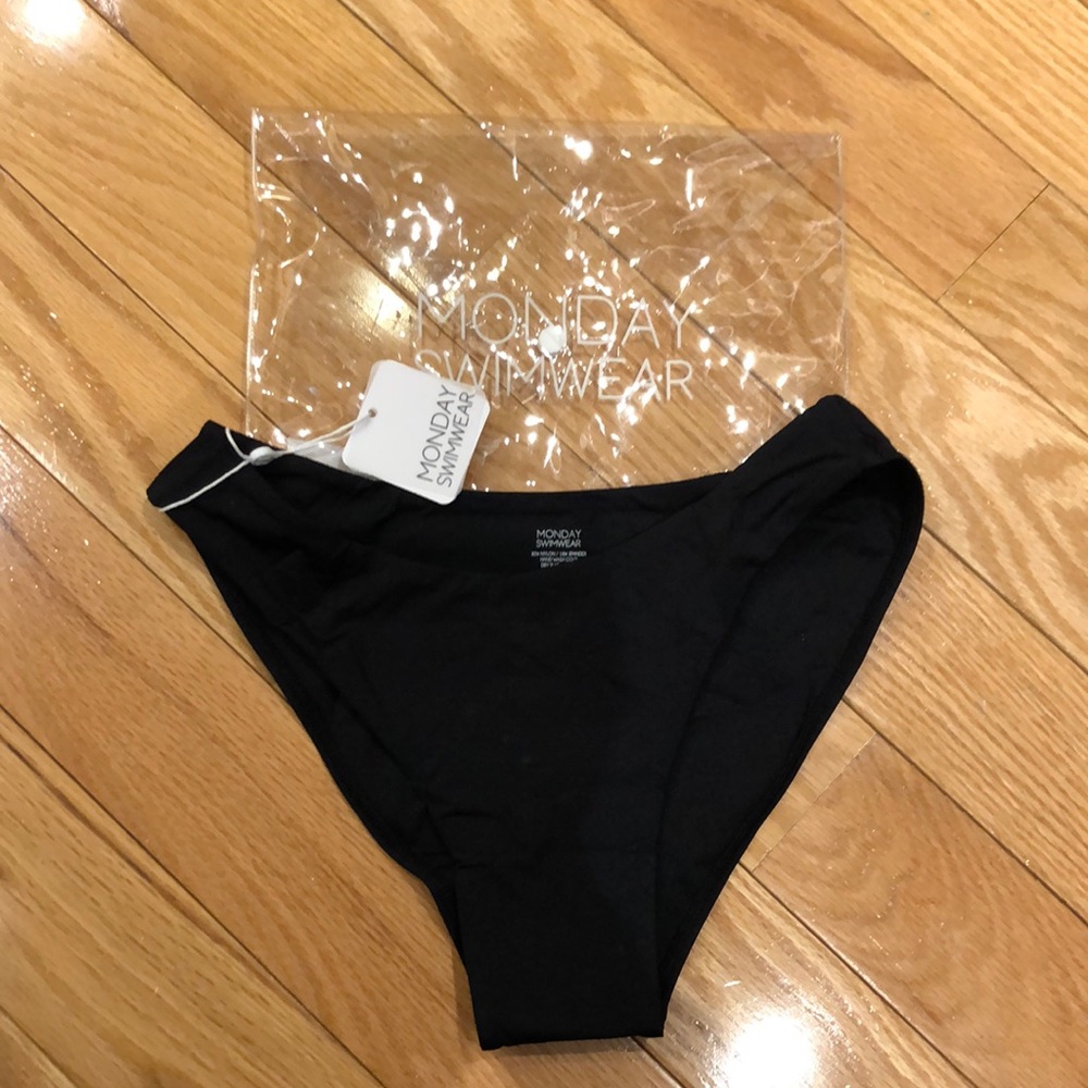 NWT Monday Swimwear, Seychelles bottom, black, SMALL